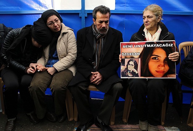 'Özgecan Aslan davası'na bin avukat