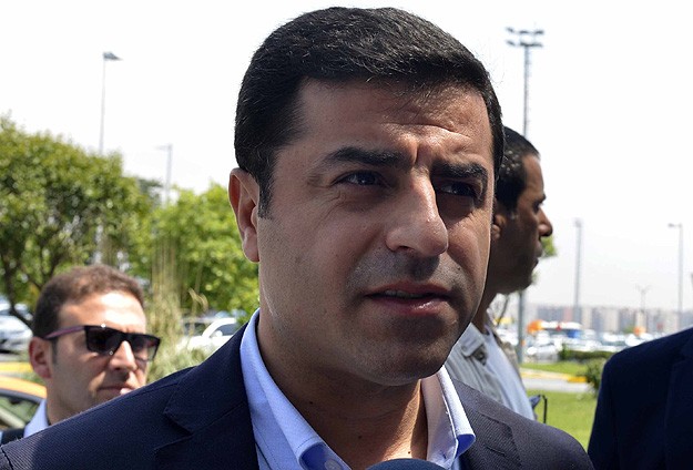 Demirtaş: AKP, IŞİD'in siyasi uzantısı