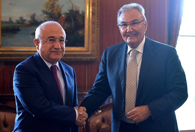 Deniz Baykal resmen Meclis Başkanı