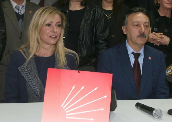 Milletvekili maaşı 50 öğrenciye burs olacak