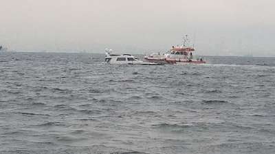 Marmara Denizi'nde tekne battı; 2 kişi kurtarıldı