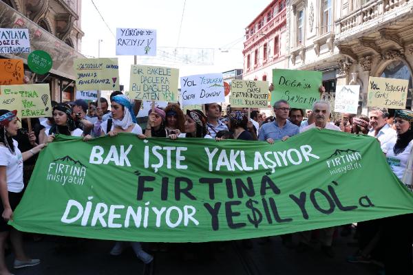 'Yeşil Yol Projesi'ne hayır protestosu