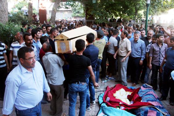 Suruç'ta ölenlerin kimlikleri belli oldu