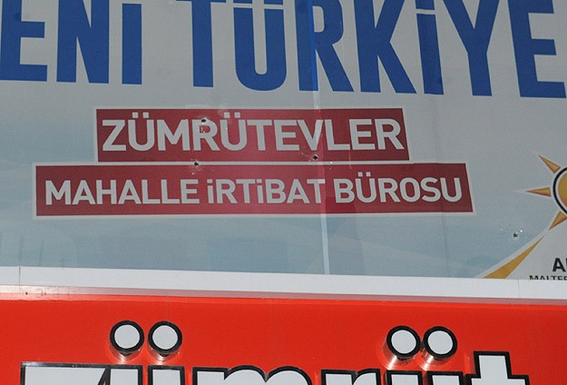 AK Parti bürosuna saldırı