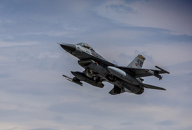 Türk jetleri IŞİD hedeflerini vurdu