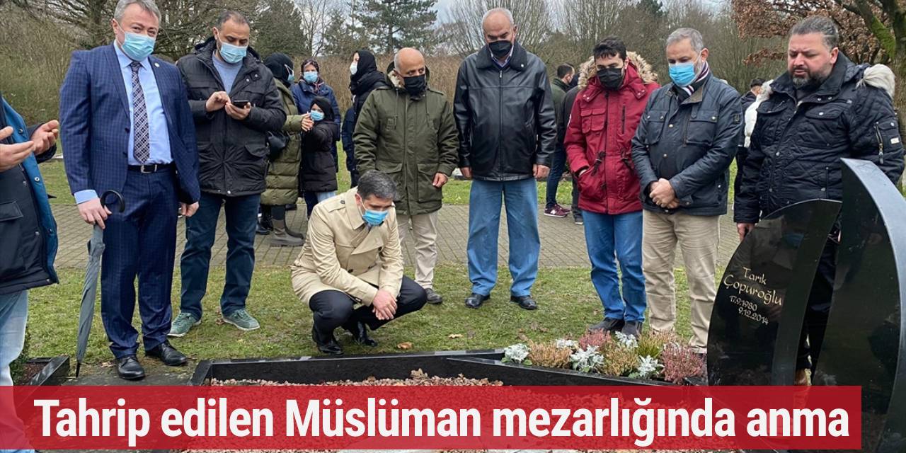 Almanya'da tahrip edilen Müslüman mezarlığında anma