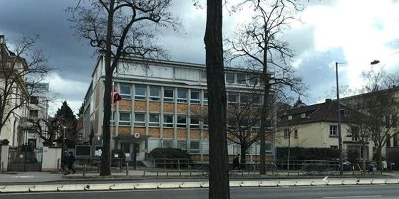 Frankfurt Başkonsolosluğuna sözleşmeli sekreter alınacak