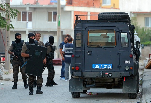 8'i IŞİD 8'i YDG-H üyesi 16 kişi gözaltına alındı