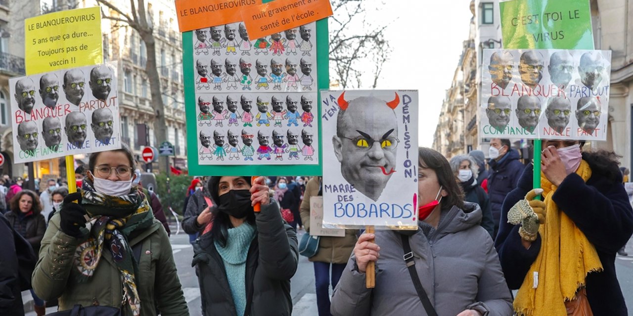 Fransa'da okullardaki Kovid-19 önlemleri protesto edildi