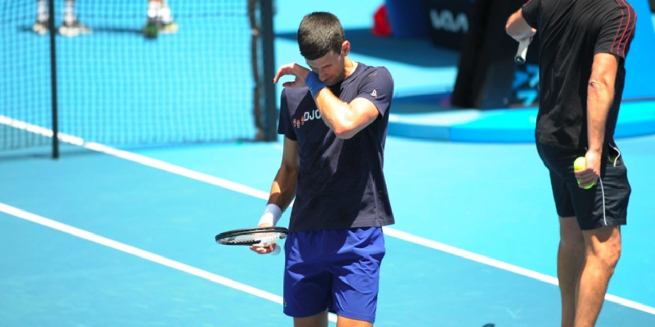 Ünlü tenisçi Novak Djokovic gözaltına alındı