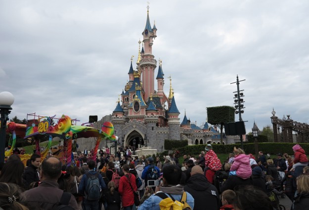 Disneyland'da fiyat ayrımcılığı