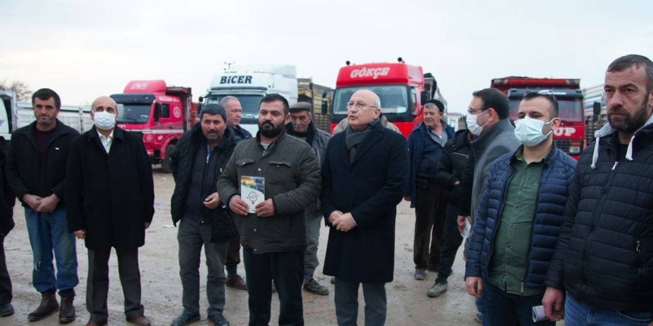 Kamyoncu esnafı: “Altımızda milyonluk araç var ama 25 kuruşluk değerimiz yok!”