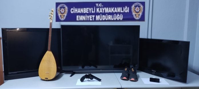 Tam 15 ev soydular... Hepsi de yurt dışında yaşayan vatandaşlara ait
