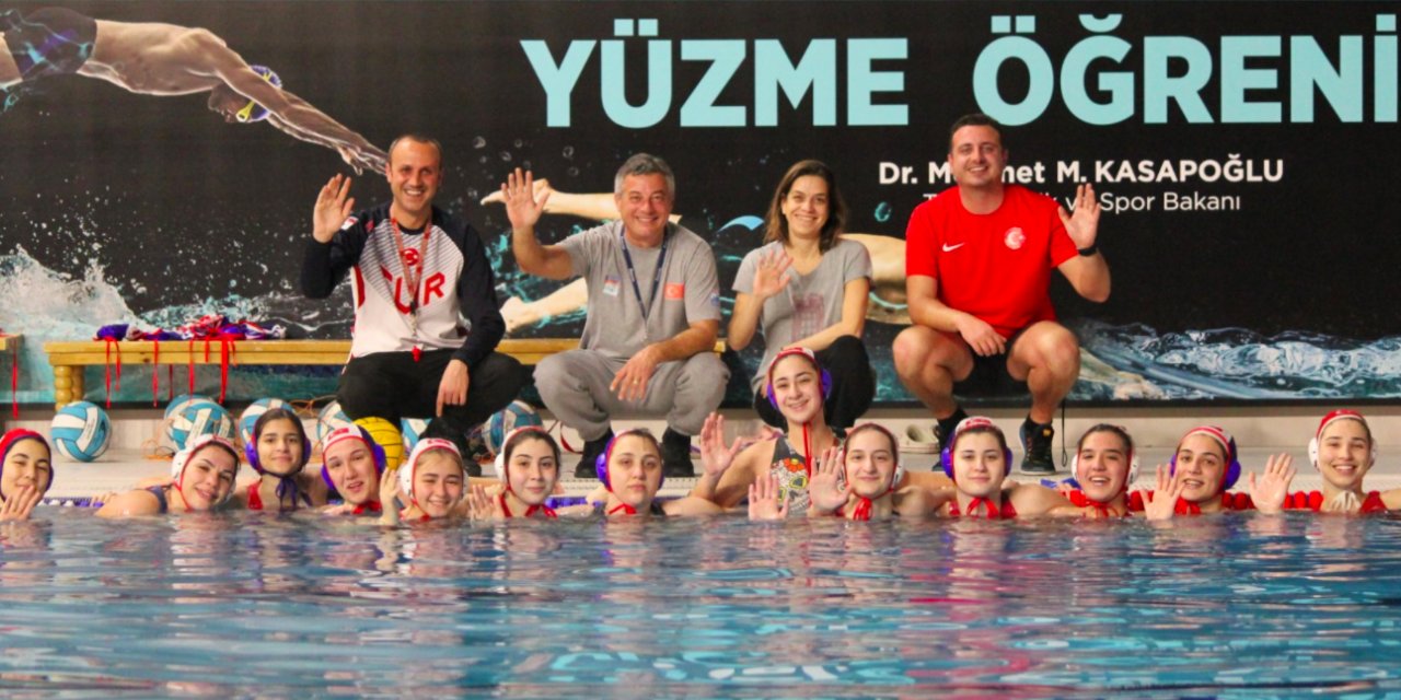 Türkiye Sutopu Federasyonu'nun paylaşımına tepki yağdı!