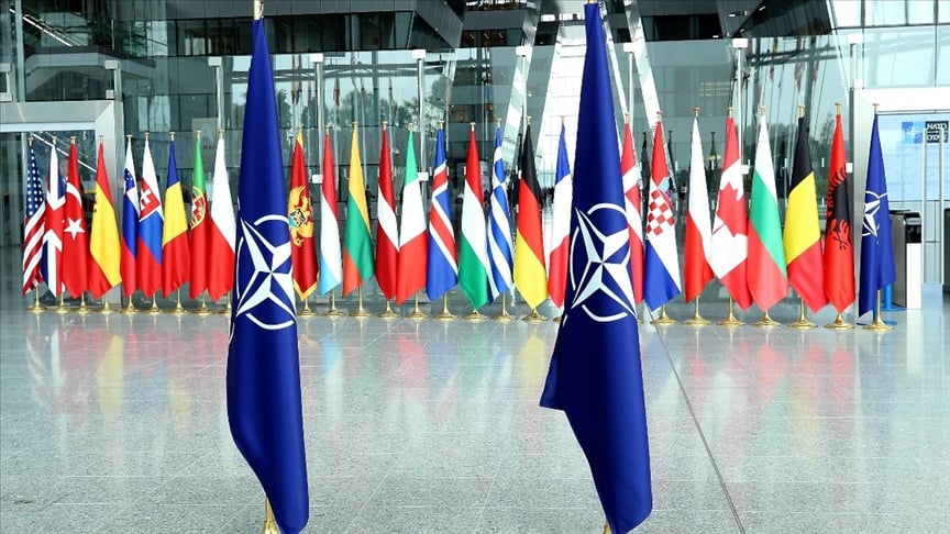 NATO: Putin ağır bedeller ödeyeceği bir hata yapıyor