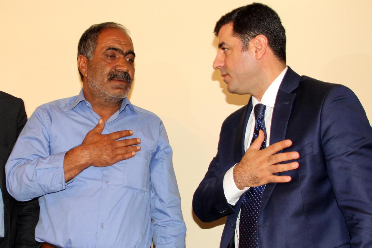 Demirtaş'tan şehit ailesine taziye ziyareti