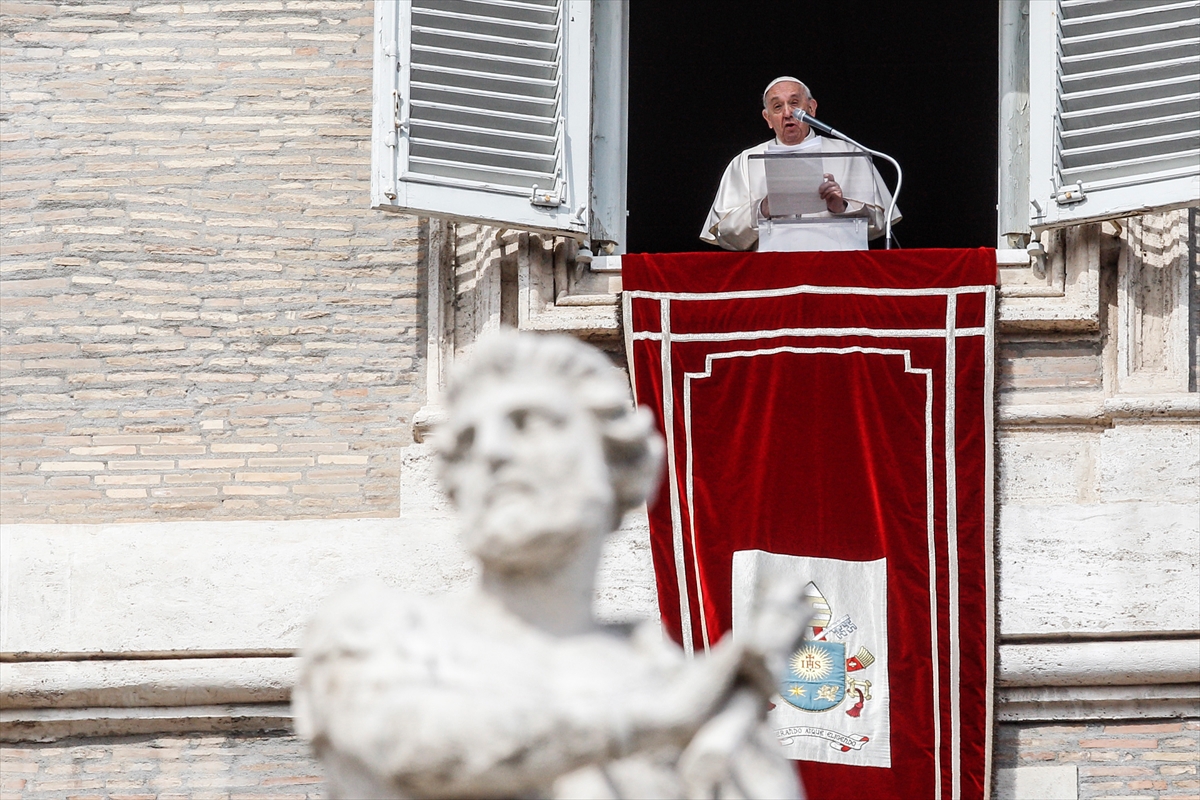 Papa Franciscus: "Bu katliamı durdurun"
