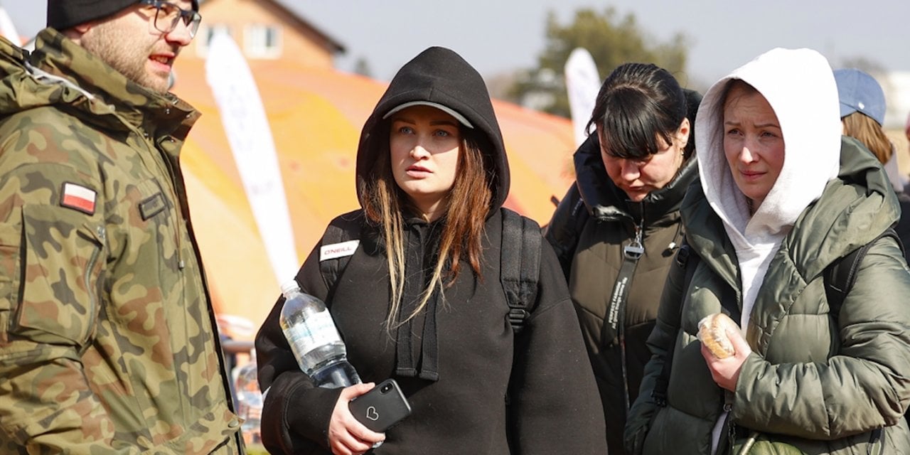 Ukrayna: Bugün sivillerin tahliyesi için 9 insani yardım koridoru açıldı