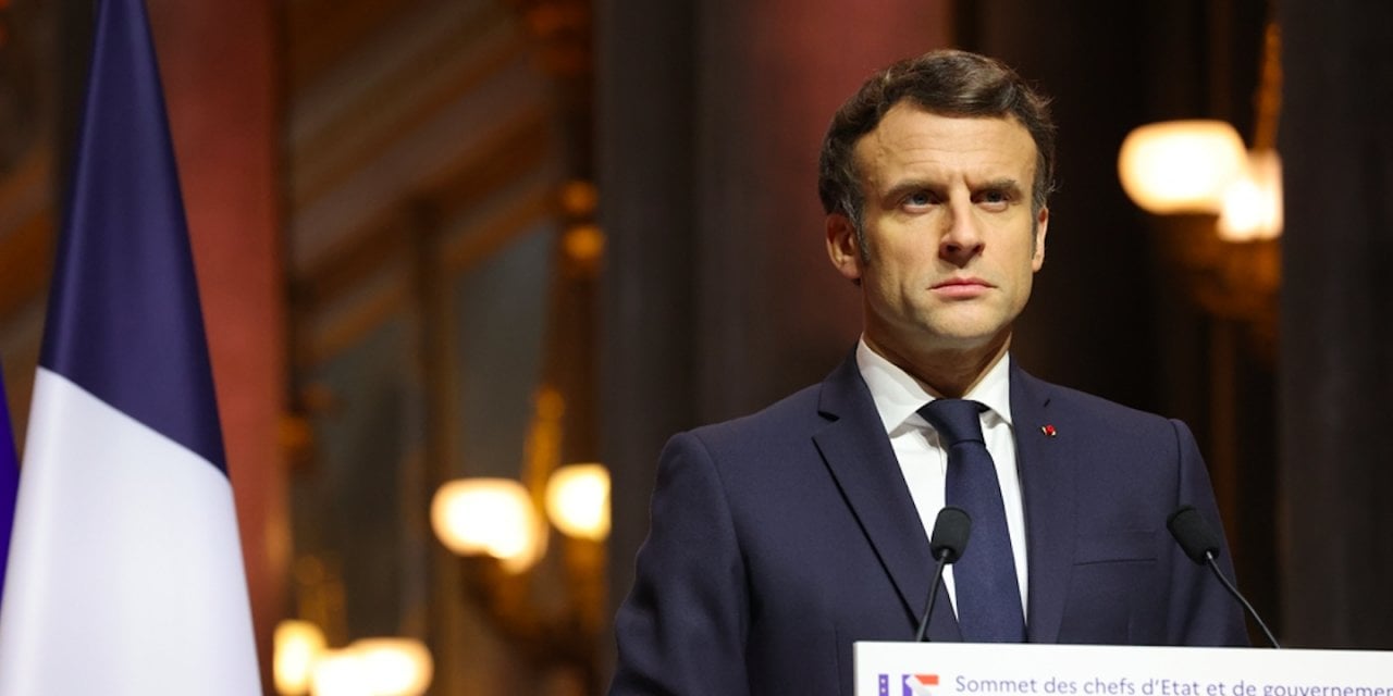Macron'dan büyük vaat! Seçilirse hepsini kamulaştıracak...