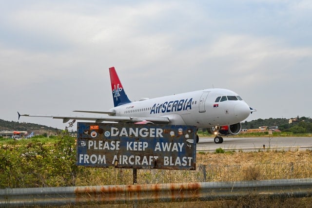 Sırbistan’daki Rusya uçak seferlerinde art arda "sahte bomba" ihbarı
