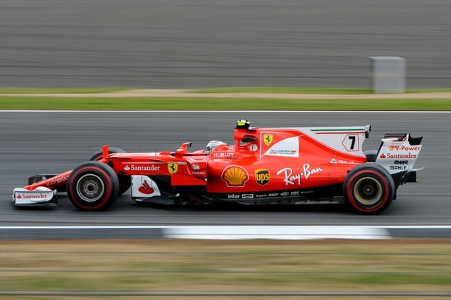 F1 Bahreyn Grand Prix'sinde ilk iki sıra Ferrari'nin
