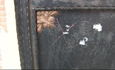 Alevi associations protest as houses marked with crosses in Üsküdar