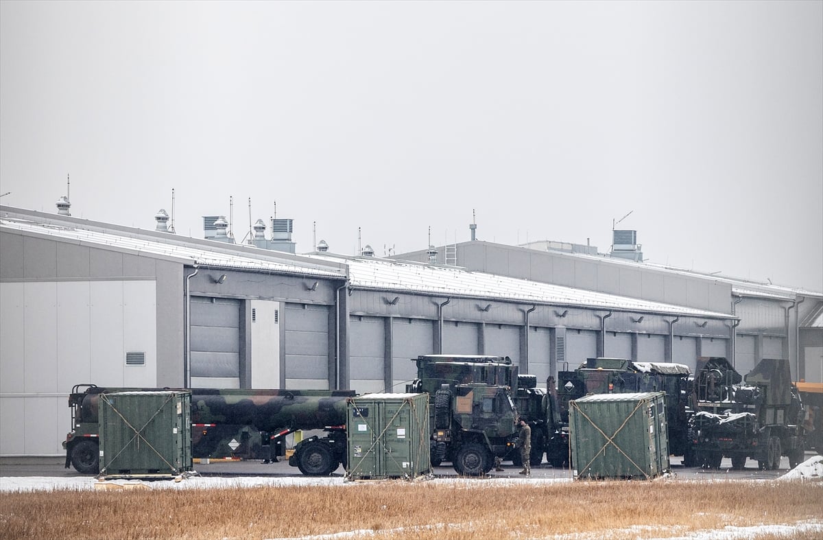 Slovakya'ya NATO kapsamında Patriot hava savunma sistemi yerleştiriliyor