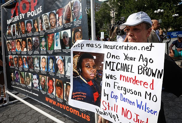 Ferguson'da gösteriler devam ediyor