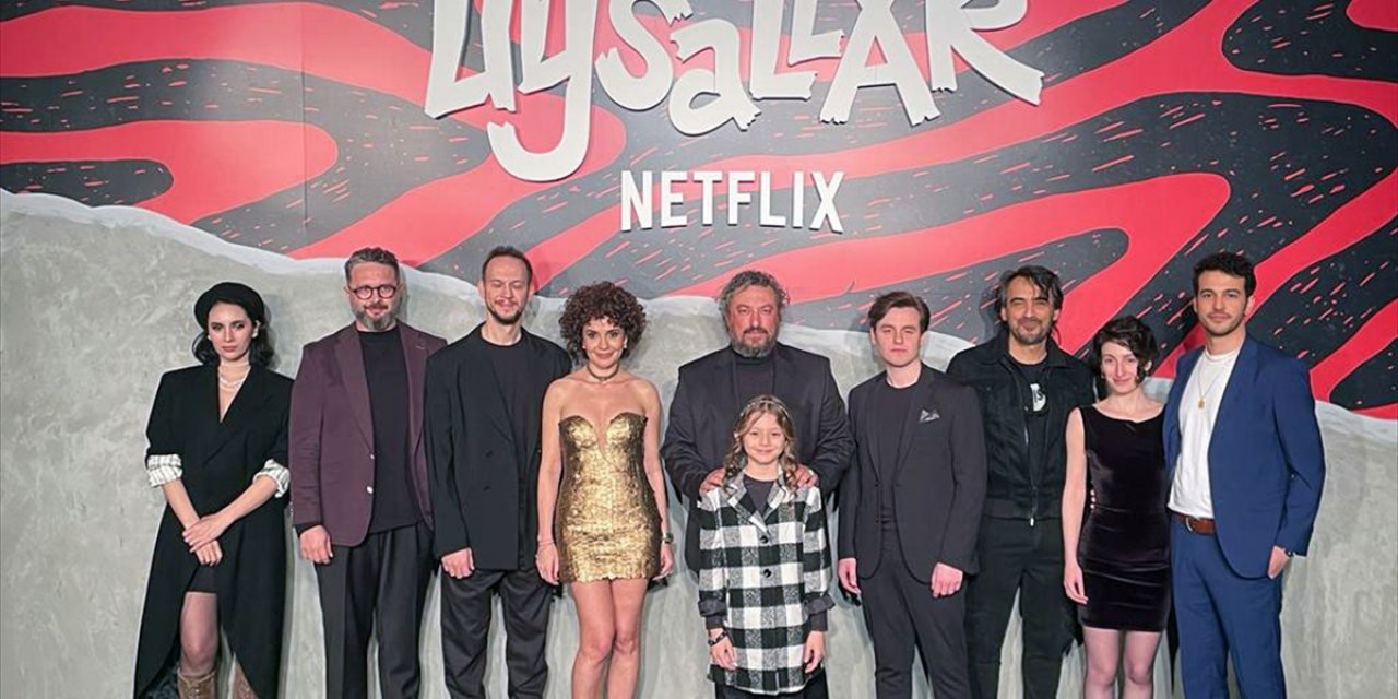 Netflix'in yeni dizisi "Uysallar"ın özel gösterimi Atlas Sineması'nda gerçekleşti