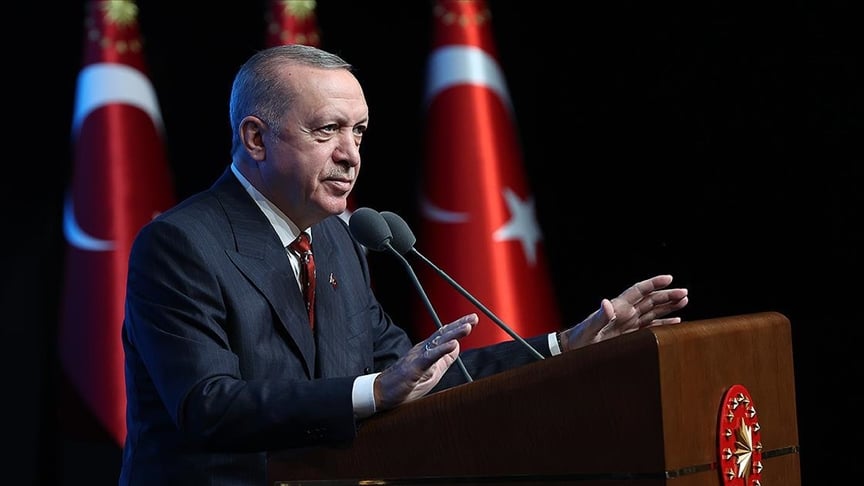 Erdoğan'dan 'gençlere tavsiye' : Dünyayı gezin