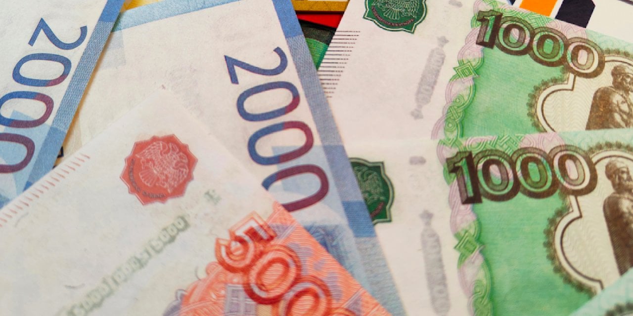 Kremlin'den flaş açıklama! ''Ruble hamlesi doğal gaz ile sınırlı kalmayacak"