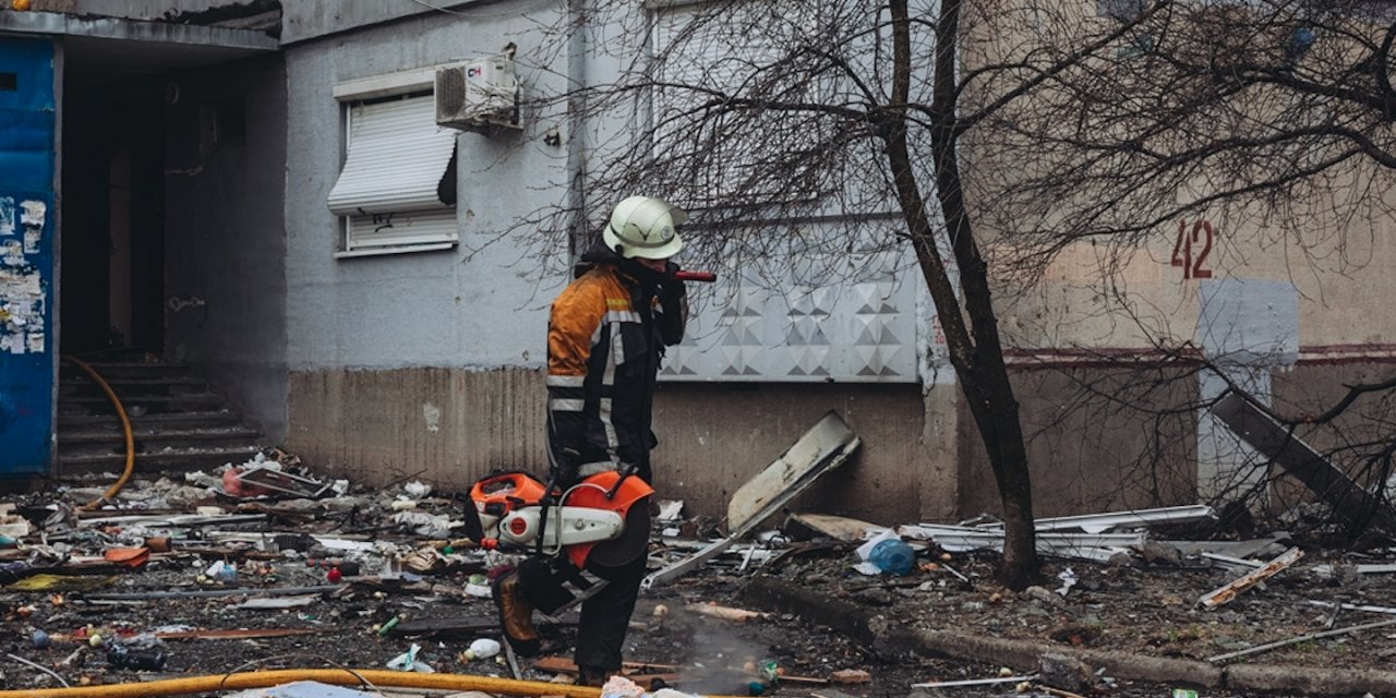 Rus ordusu hasta ve doktorları tahliye etmesi planlanan konvoya ateş açtı
