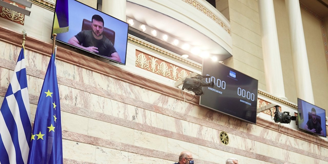 Zelenskiy, Yunanistan Parlamentosu'nda konuştu