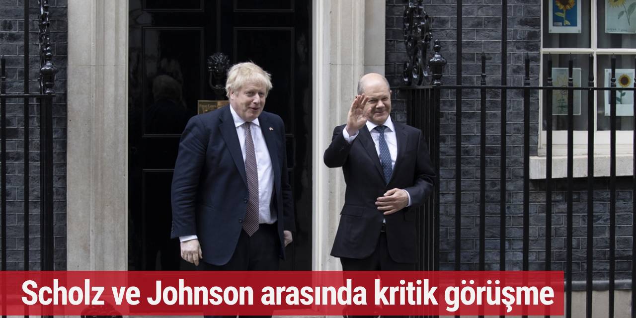 Scholz ve  Johnson arasında kritik 'Rusya' görüşmesi
