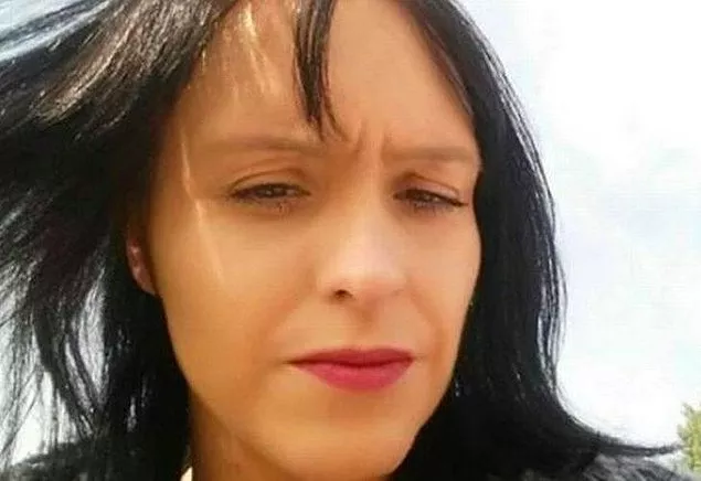 Gömüldüğü mezardan tırnaklarıyla kazıya kazıya çıktı!