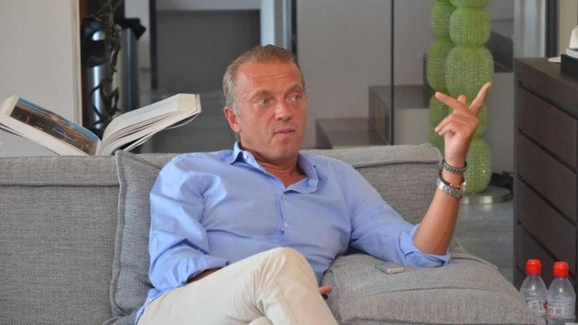 Cem Uzan'dan şifreli 'Gibi' dizisi paylaşımı