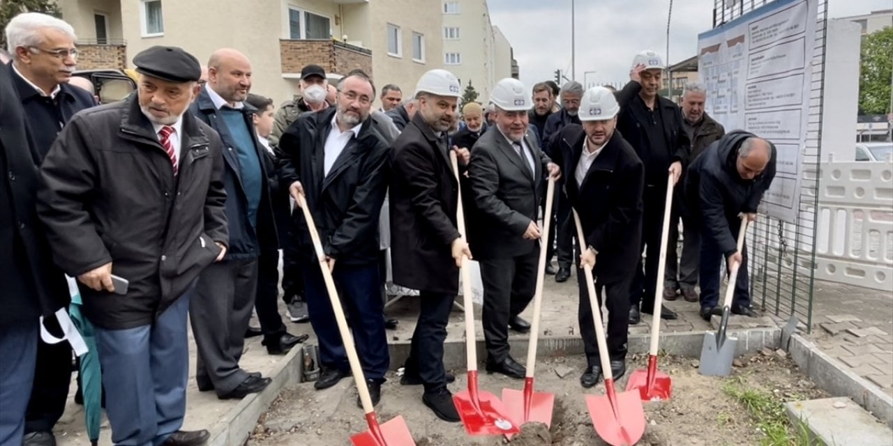 Berlin'de Ayasofya Cami ve Eğitim Merkezinin temeli atıldı