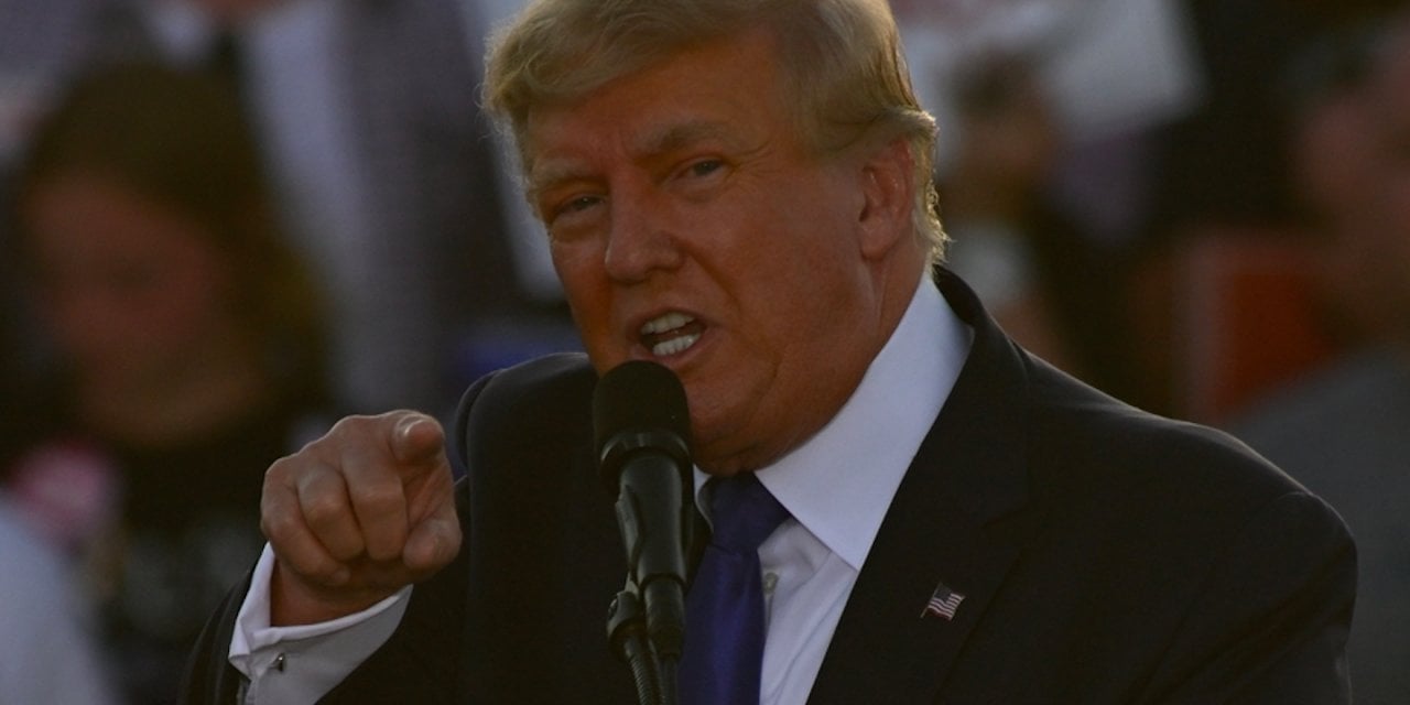 Trump'ın avukatı New York'taki duruşmada yeminli ifade verdi