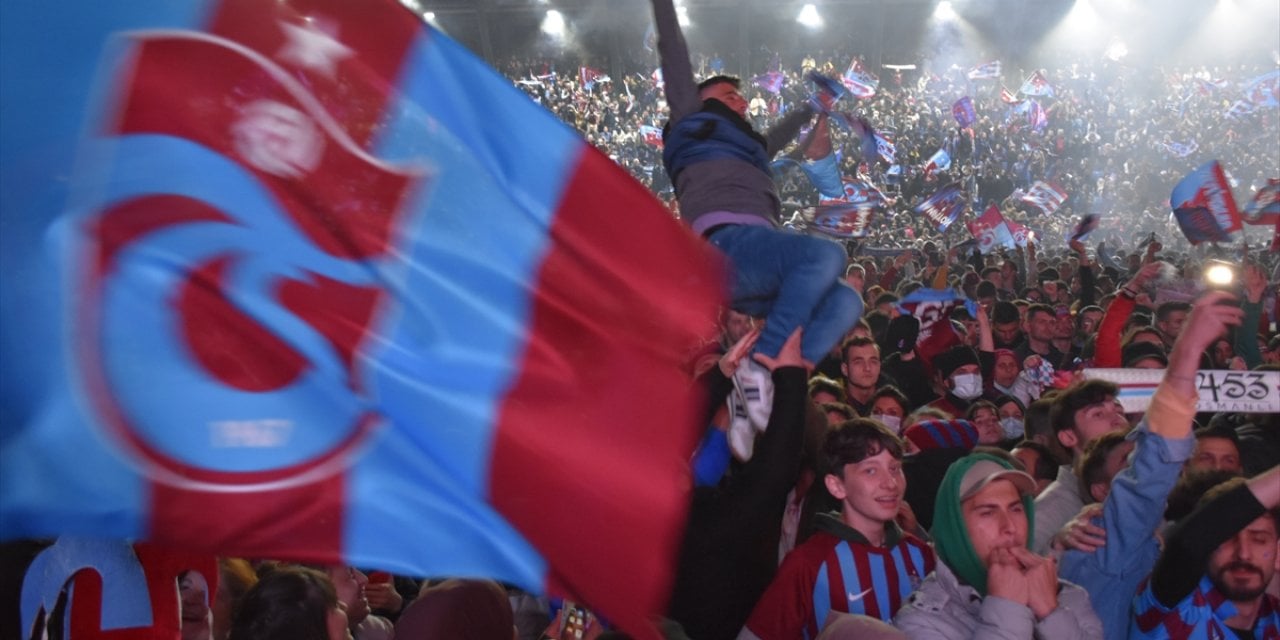 Süper Lig'de 64. sezonun şampiyonu Trabzonspor