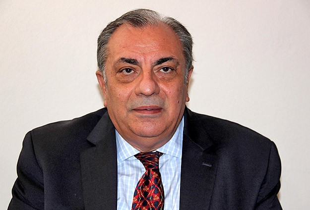 Tuğrul Türkeş, MHP'den ihraç edildi