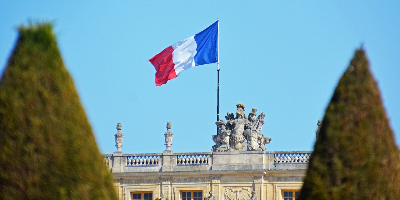 Fransa, Türkiye'nin Paris Başkonsolosluğuna yapılan saldırıyı kınadı