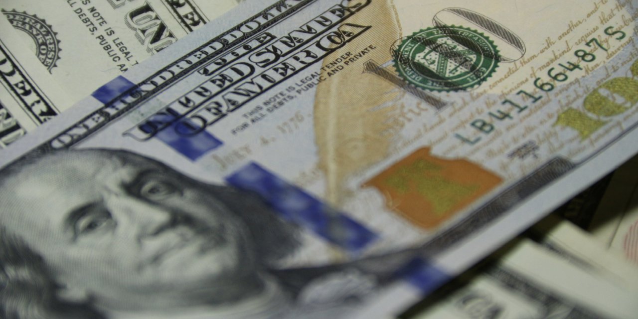 Dolar/TL 15,50 seviyelerinde işlem görüyor