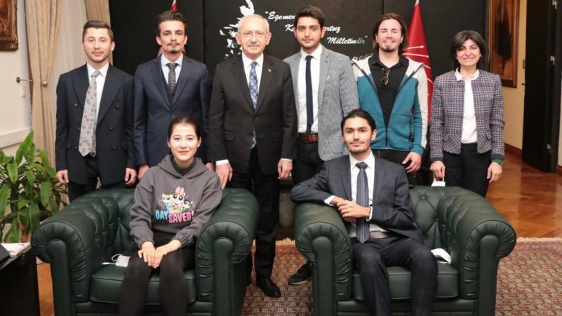 Ak Parti'li yönetici Kılıçdaroğlu'nu ziyaret ettiği için görevden alındı
