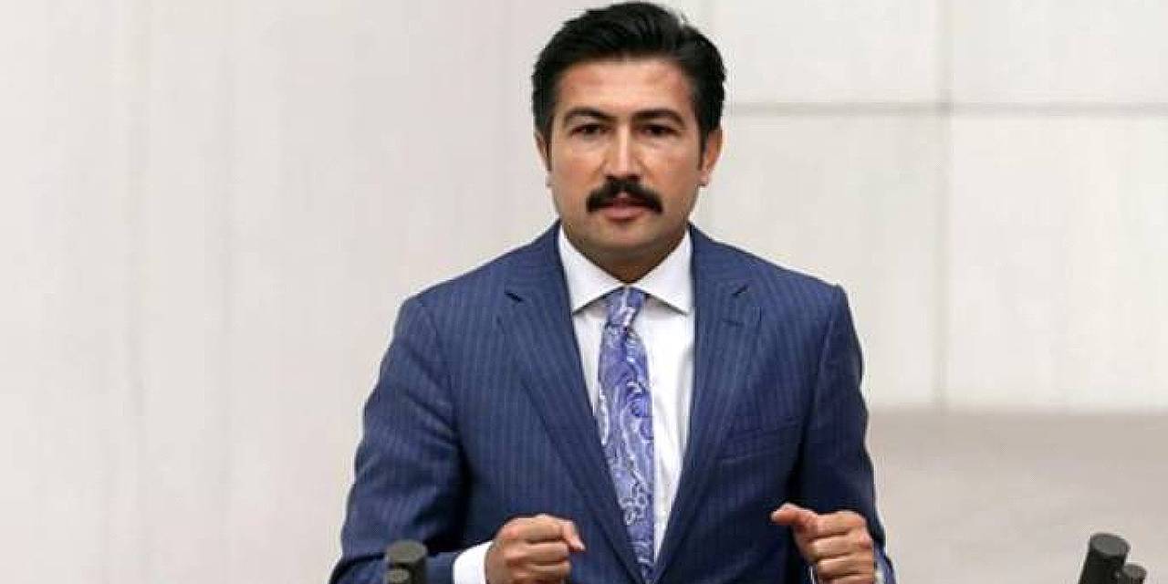 Cahit Özkan görevden alındı!