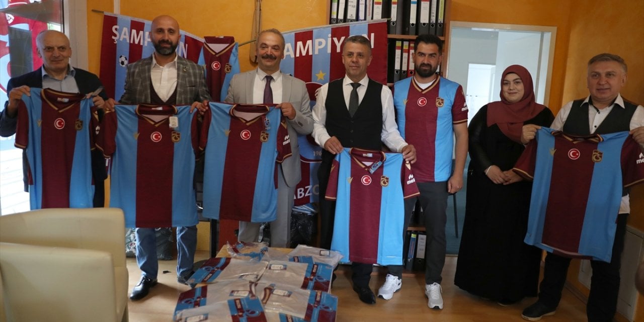 Trabzonsporlular şampiyonluğu Berlin'de de kutlayacak