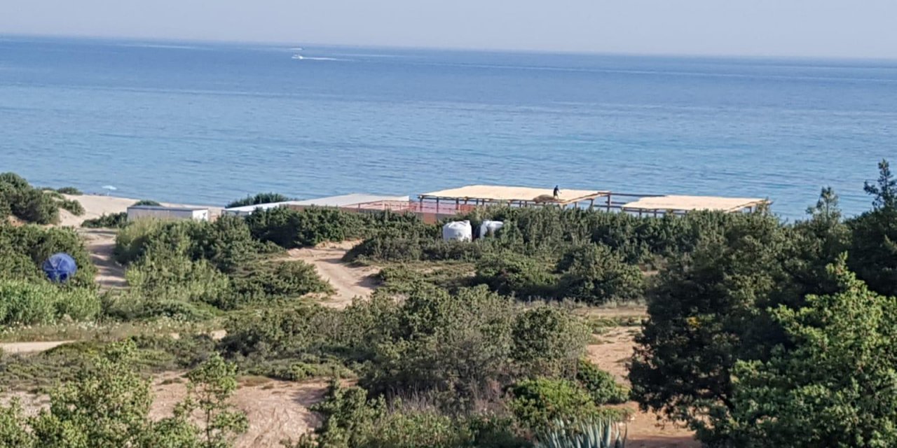 Çeşme Altınkum plaj talanı devam ediyor!