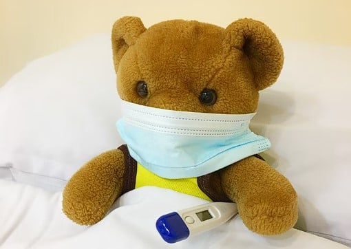 Çocuklarda gizemli hepatit vakaları 700'e, can kayıpları 10'a yükseldi