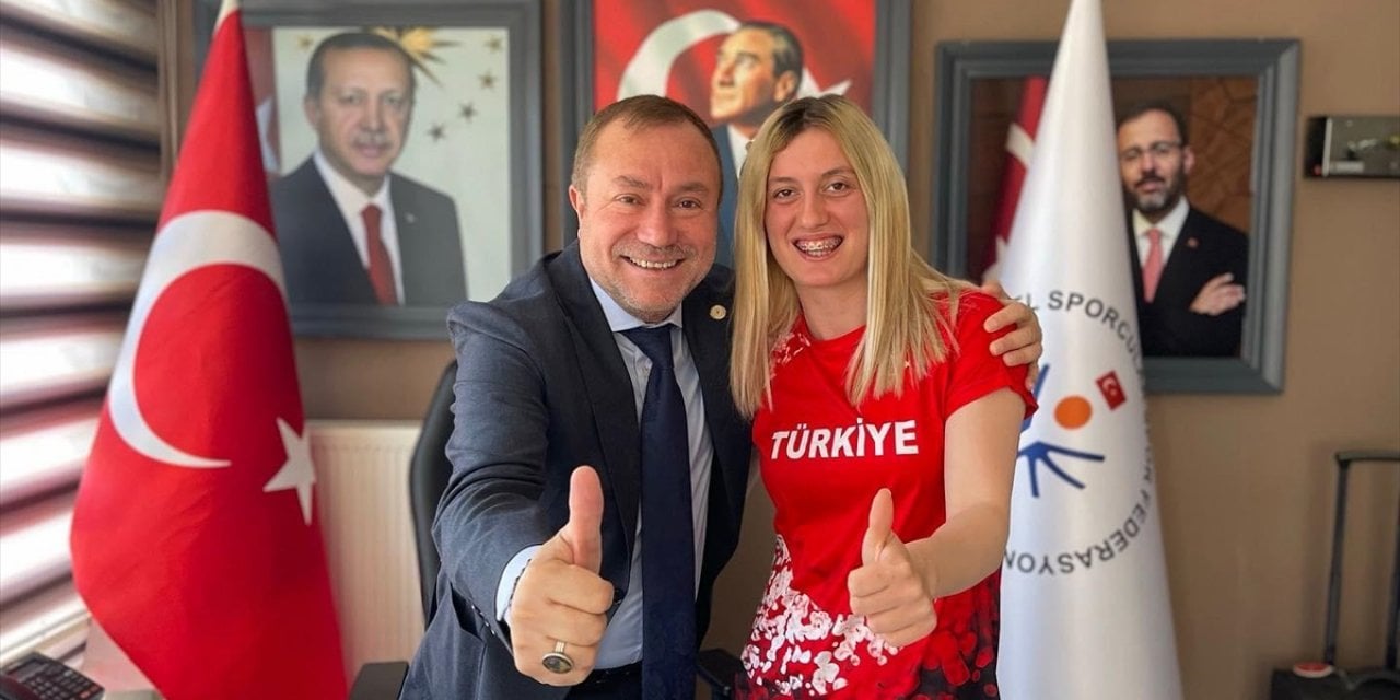 Fatma Damla Altın, Fransa'da altın madalya kazandı
