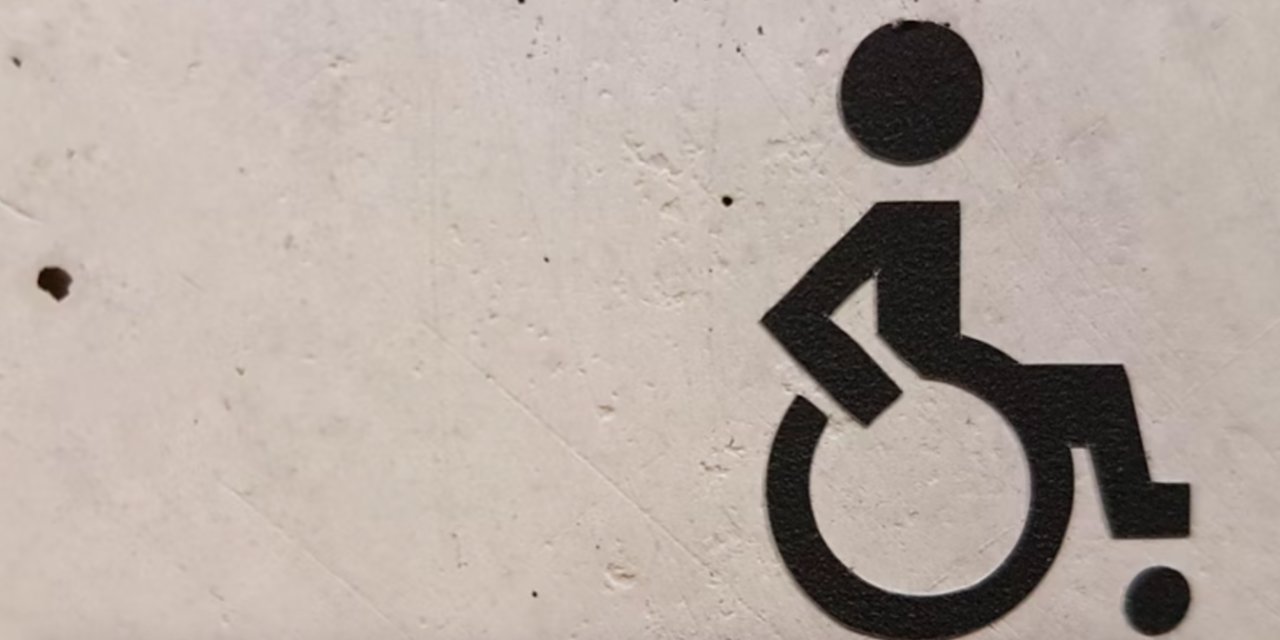 Bamberg'de esrar kullanan adamın tekerlekli sandalyesini kullanmasına yasak!