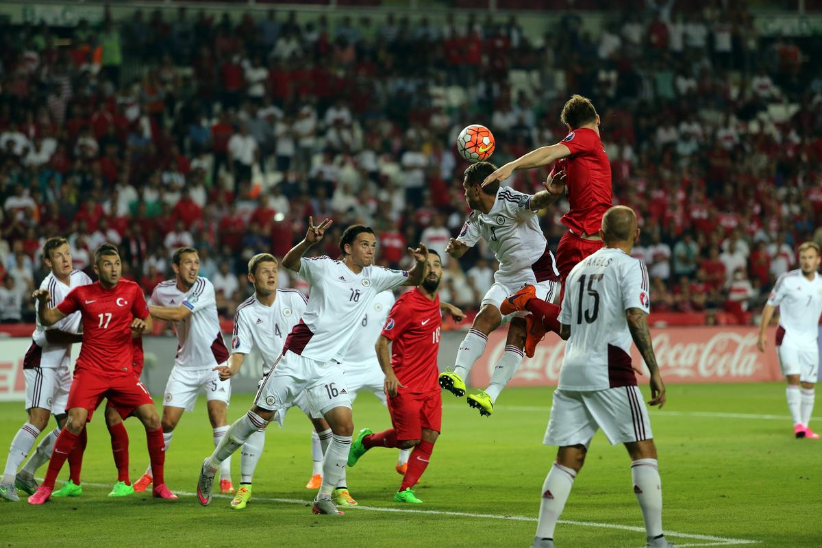 Türkiye 3 - 0 Hollanda